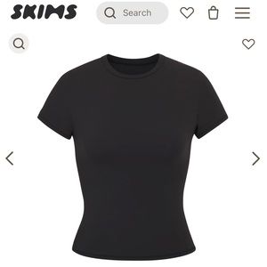 SKIMS Fits Everybody Onyx T-Shirt